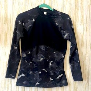 Lululemon athletics long sleeve top